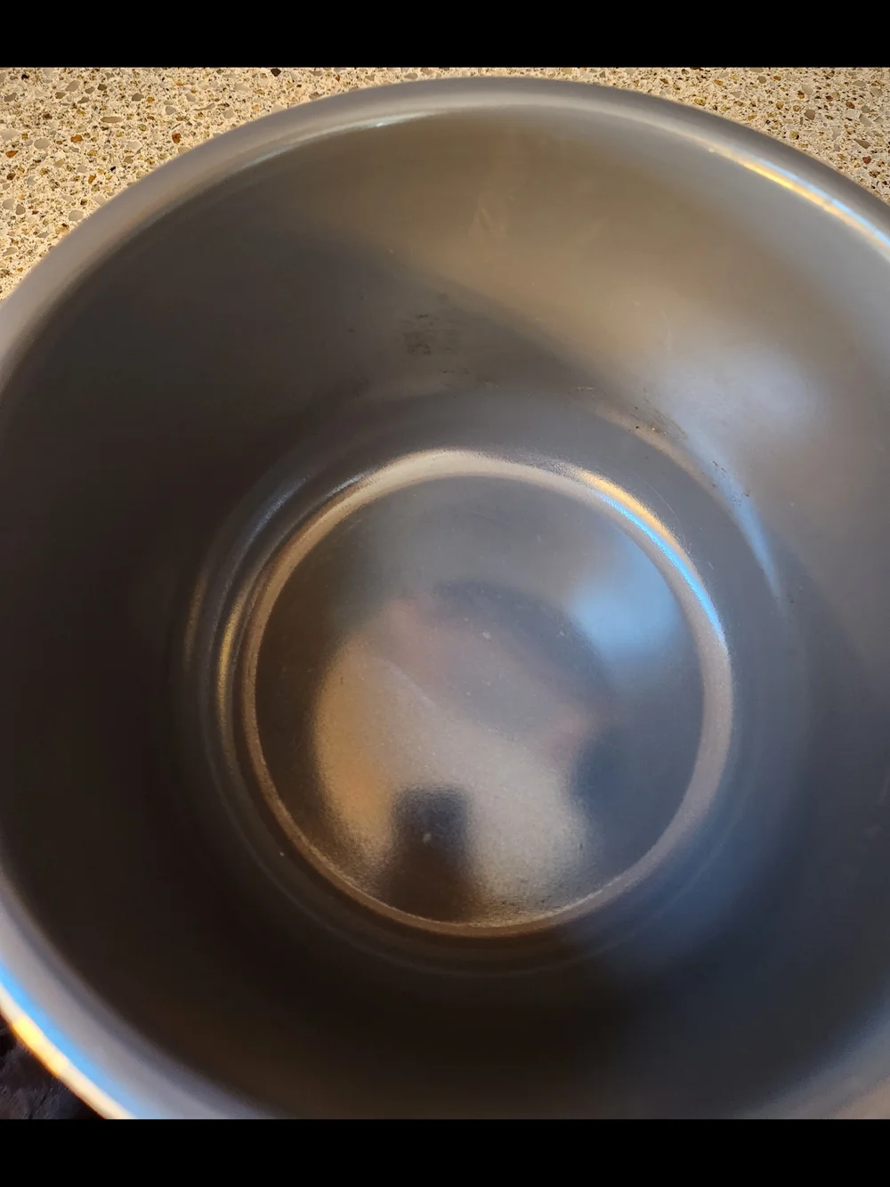 Instant Pot Electric Pressure Cooker - With Extra Non Stick Pan 6 Quart